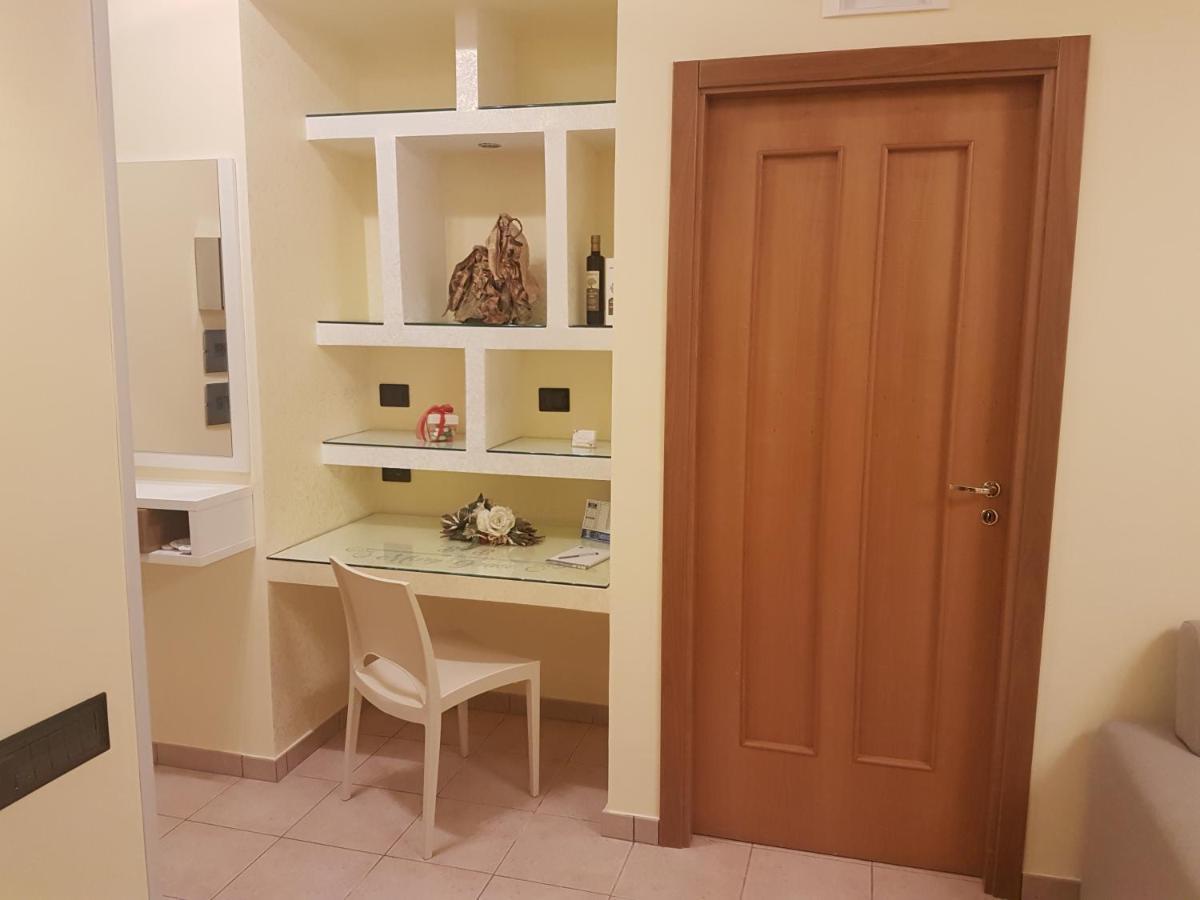 Rossano Stazione B&B Mary Grace מראה חיצוני תמונה