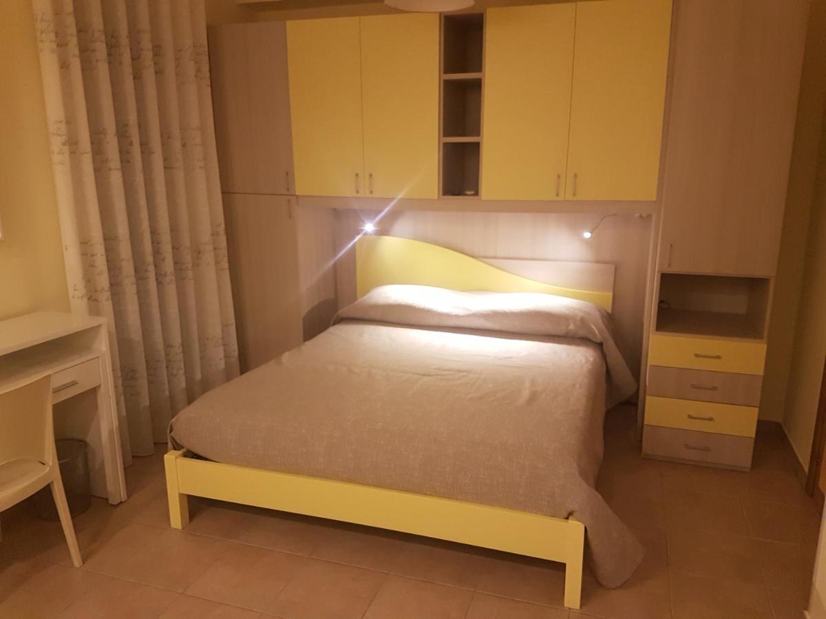 Rossano Stazione B&B Mary Grace מראה חיצוני תמונה