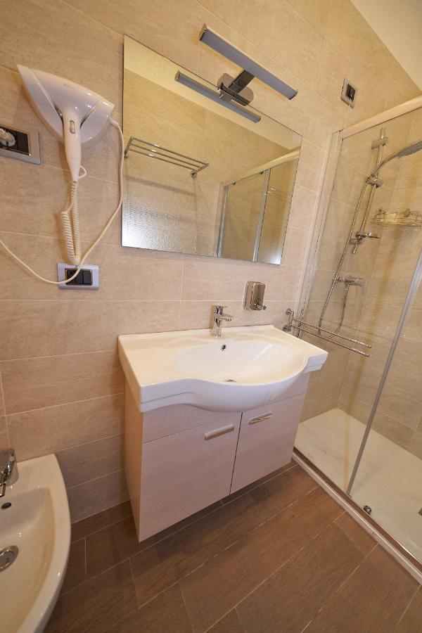 Rossano Stazione B&B Mary Grace מראה חיצוני תמונה
