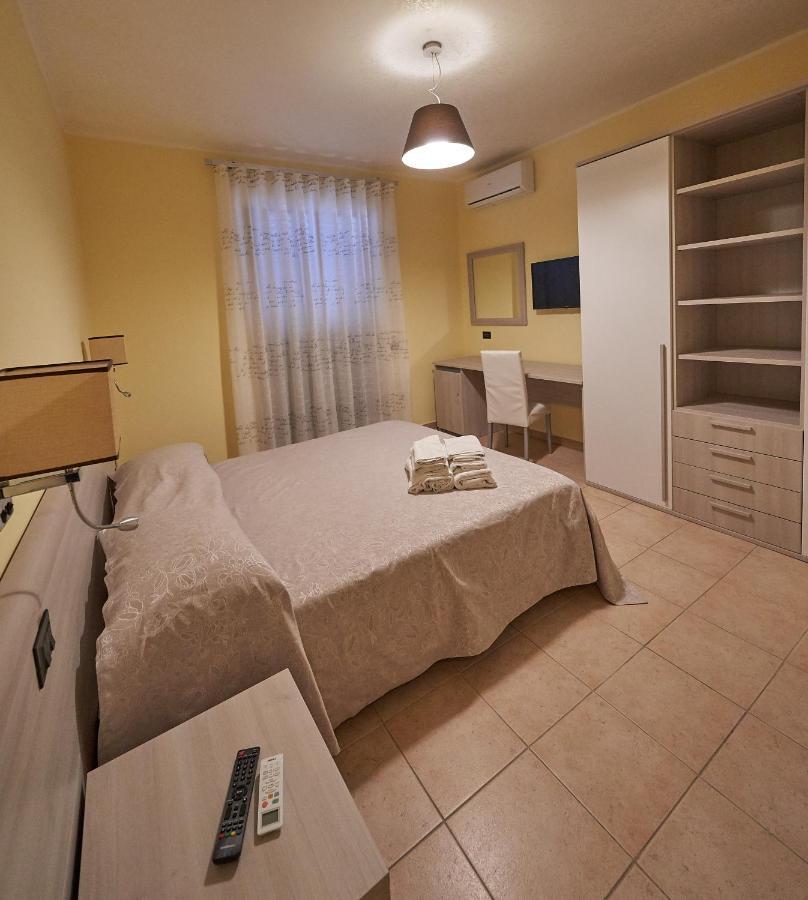 Rossano Stazione B&B Mary Grace מראה חיצוני תמונה