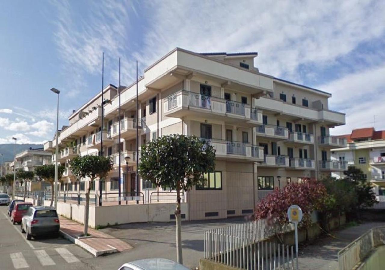 Rossano Stazione B&B Mary Grace מראה חיצוני תמונה